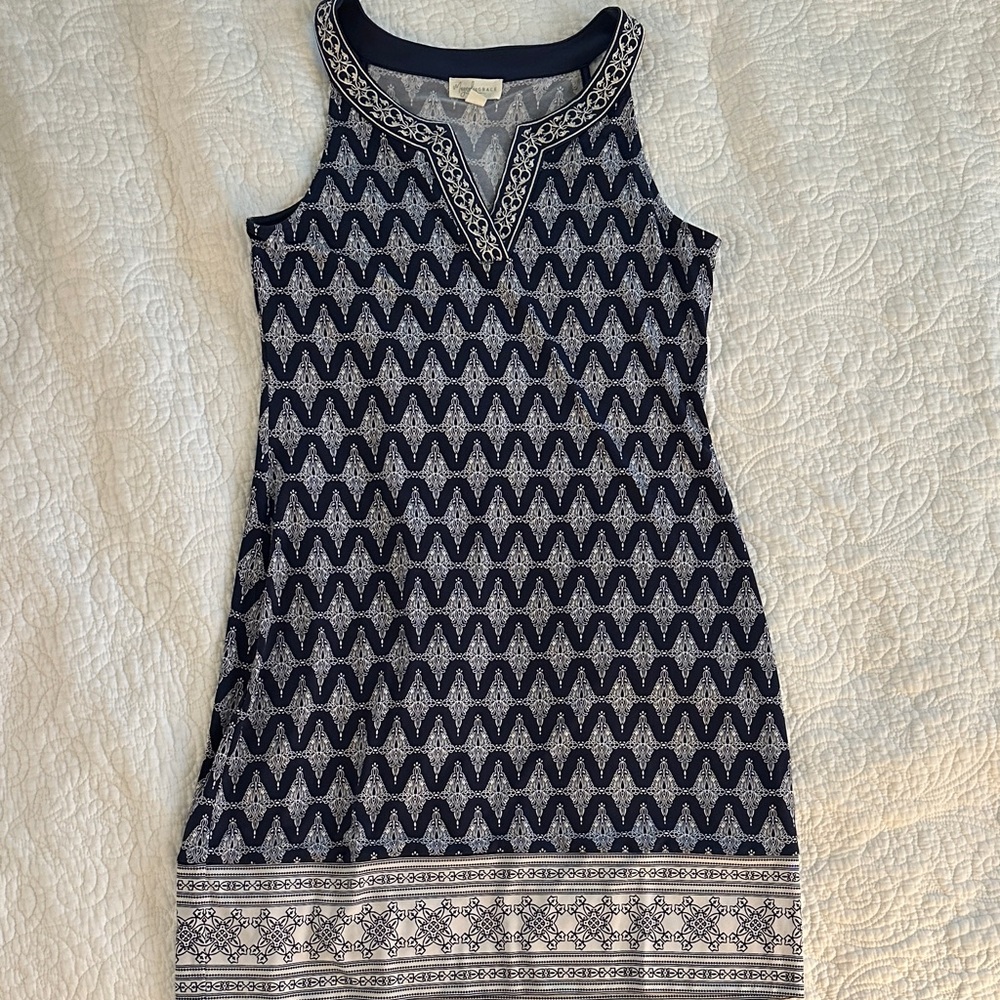 Magnolia Grace Navy and Gray Patterned Top